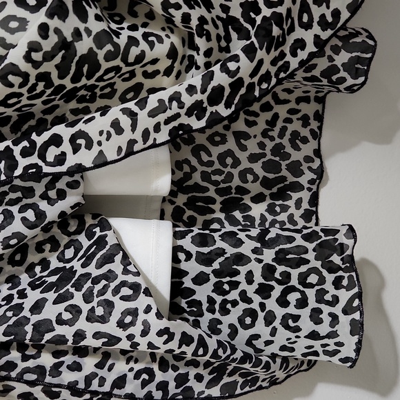 Leopard Print Lola Skirt Lularoe Size M - Picture 4 of 5